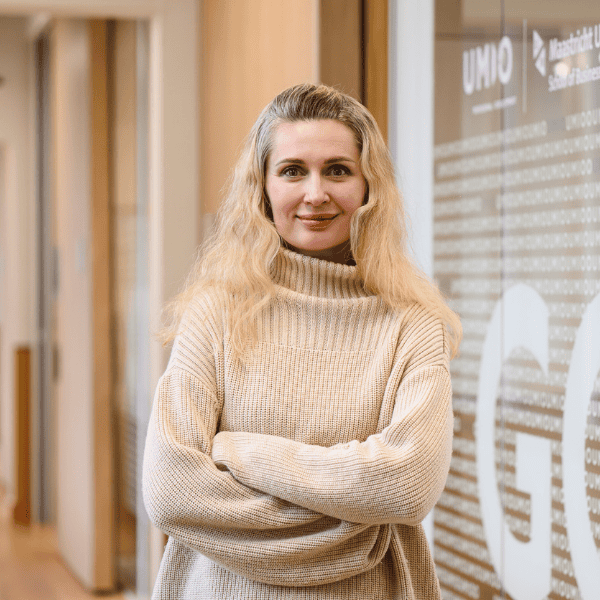 Facebook MBA Students | MBA | Maastricht University