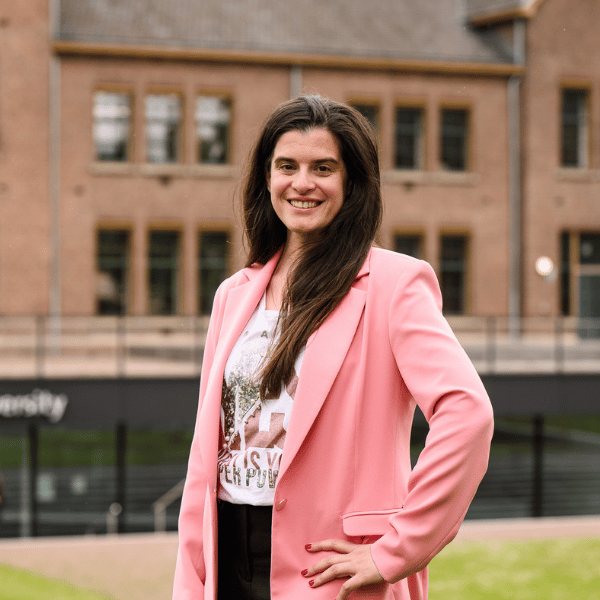 Facebook MBA Students | MBA | Maastricht University