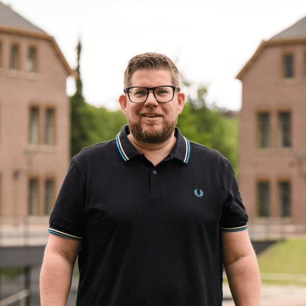 Facebook MBA Students | MBA | Maastricht University