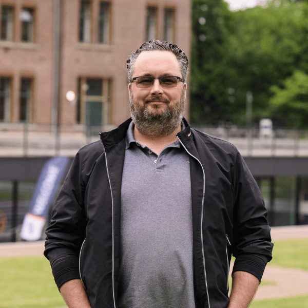 Facebook MBA Students | MBA | Maastricht University