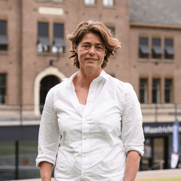 Facebook MBA Students | MBA | Maastricht University