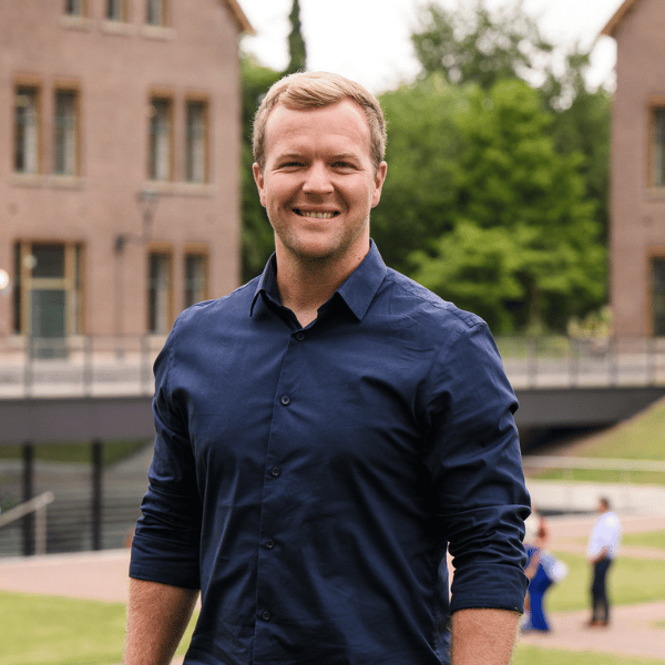 Facebook MBA Students | MBA | Maastricht University