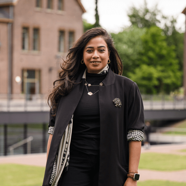 Facebook MBA Students | MBA | Maastricht University