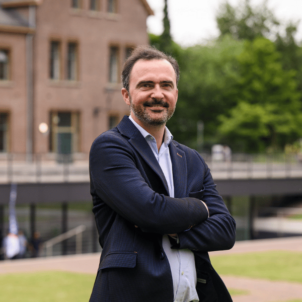 Facebook MBA Students | MBA | Maastricht University