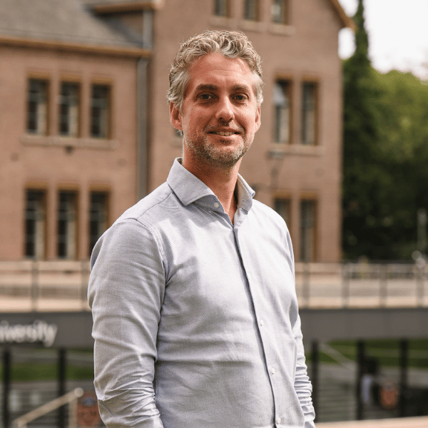 Facebook MBA Students | MBA | Maastricht University
